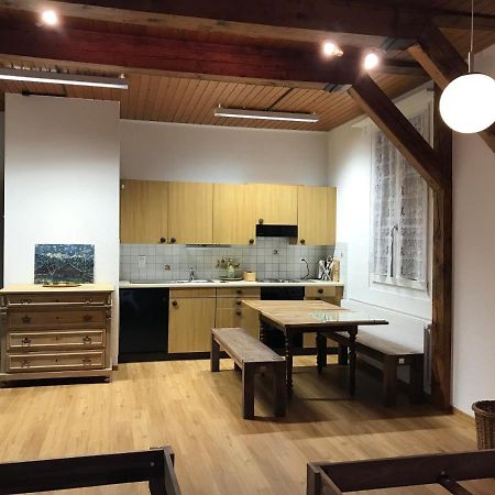 Simple Studio 36M2 In The Center Of Burgdorf Private Parking Small Bathroom Exterior foto